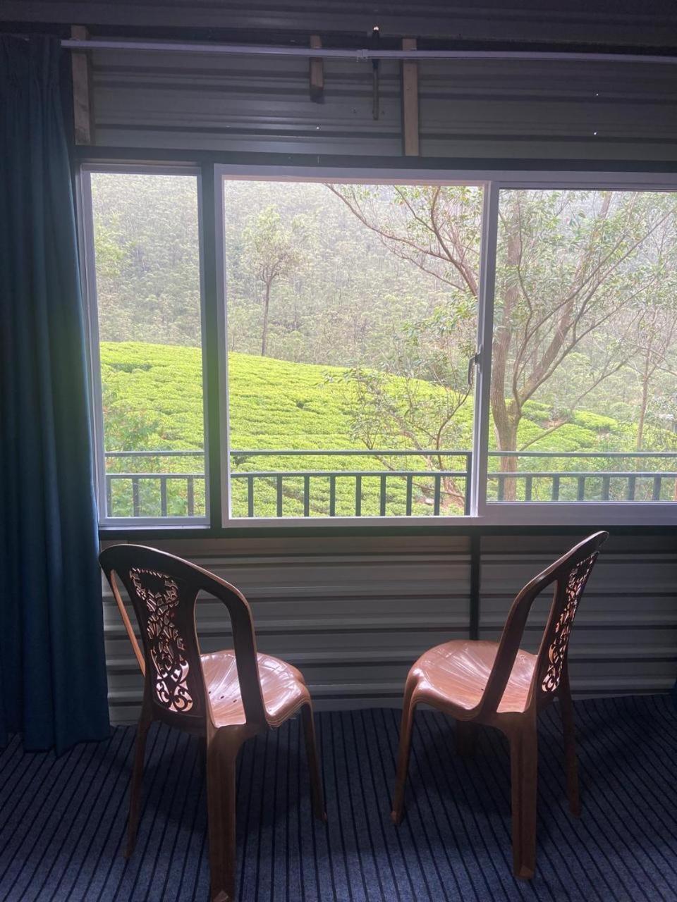 Shan Hotel Nallathanniya Exteriér fotografie